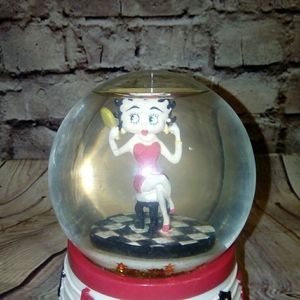 Betty Boop singing snow globe